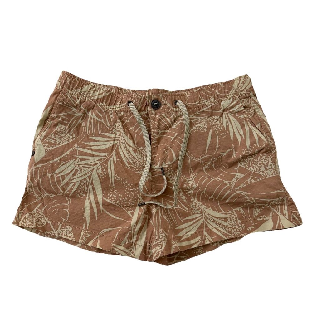 Vuori Shorts Womens Medium Ripstop‎ Pink Salt Rainforest Drawstring Climber
